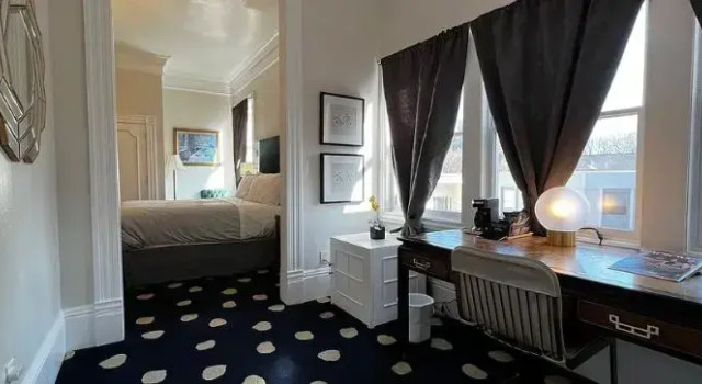 Двухместный люкс The Sterling Hotel