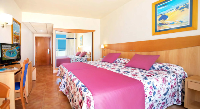 Hotel Servigroup Marina Mar, Забронировать Отель Мохакар Коста-де-Альмерия, рядом с Playa de la Marina de la Torre