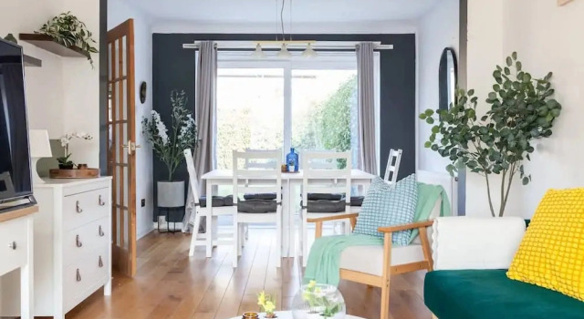 Perfect Booking 4 Bed Home Near City Airport
