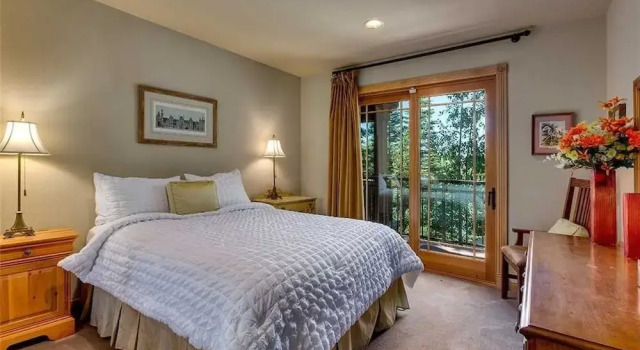 Tahoe Crestview Lodge - 5 Br Home