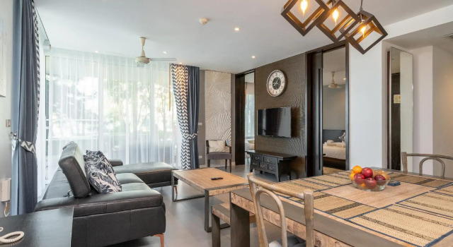 Karon Sea View Beach Apartment