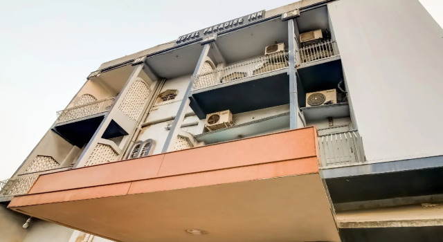 OYO Flagship 77618 Hotel Paradise Inn, Book Hotel Hotels in Dhanbad with Parking, Parking