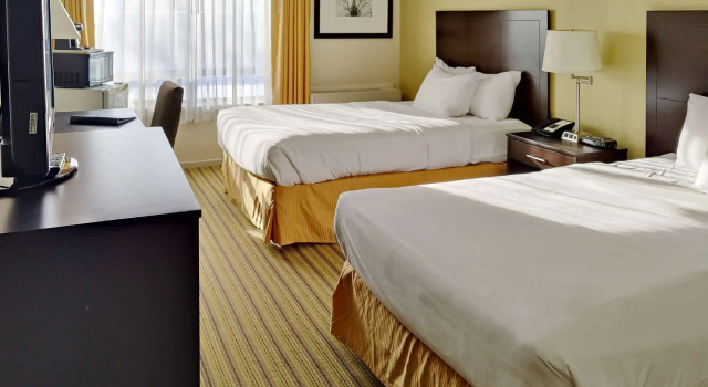 Quality Inn Peterborough, Varaa Hotelli  