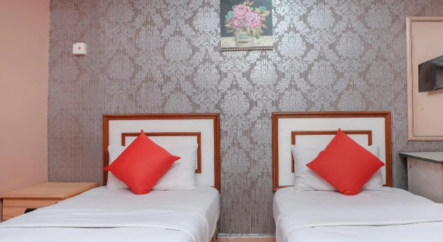 Двухместный номер Deluxe OYO 90167 Hotel Tiara