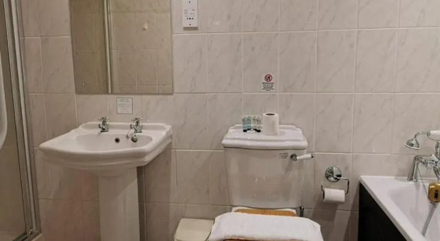 Люкс Deluxe The Compasses Inn