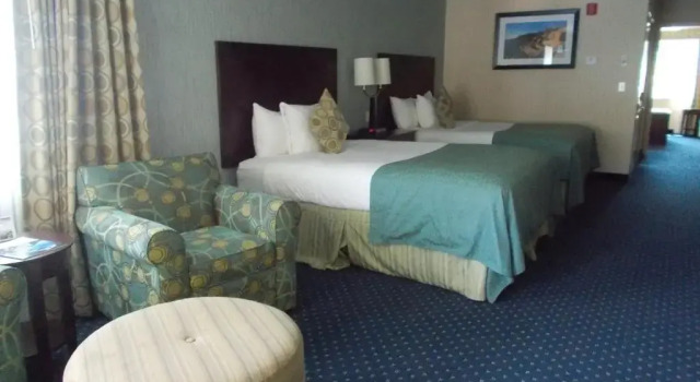 Люкс Atlantic Oceanside Hotel & Conference Center