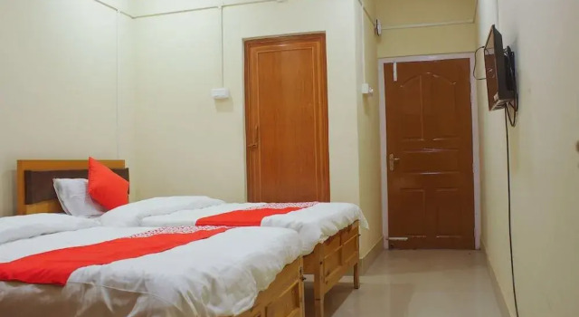 Oyo 17015 My Lodge, Prenota Hotel Dispur Assam