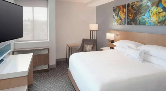 Люкс c 1 комнатой Delta Hotels by Marriott Seattle Everett
