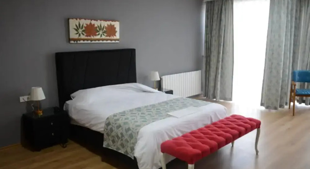 By Karam Sui̇te, Boek Hotel Hotels in Regio Marmara met ontbijt, Ontbijt
