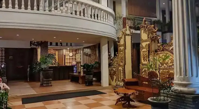 Mirabell Hotel & Convention Hall, Rezervovat Hotel Kepanjen East Java