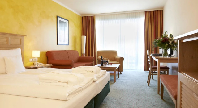 Двухместный номер Comfort с балконом Das Hotel Eden - Das Aktiv- & Wohlfühlhotel in Tirol auf 1200m Höhe
