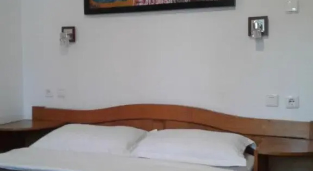 Pensiunea Lorena, Rezervovat Hotel Hotely v Prahova Valley s parkováním, Parkování