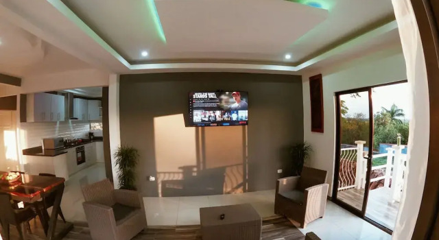Nice Property Near Sjo Airport Costa Ric, Prenota Appartamento Hotel a Alajuela con parcheggio, Parcheggio