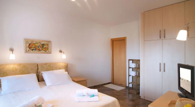 Апартаменты с 2 комнатами с балконом Miraluna Hotel