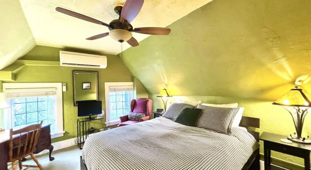Номер Standard Cecil Bacon Manor