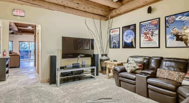 Private Hot Tub in Amazing Home Away From Home!, Book Feriehus Silverthorne Vail Ski