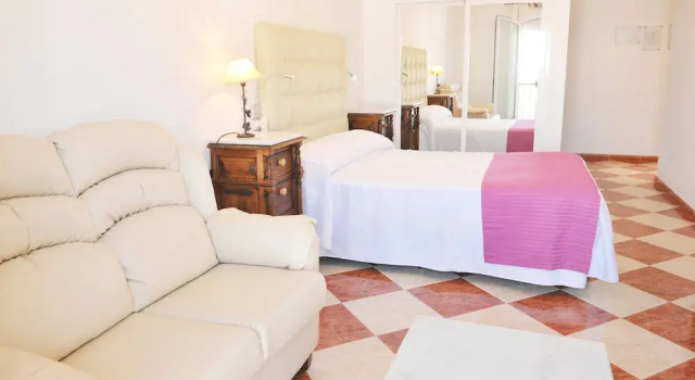 Hostal Puerto Lepe, Забронировать Хостел Хостелы Лепе, Хостел