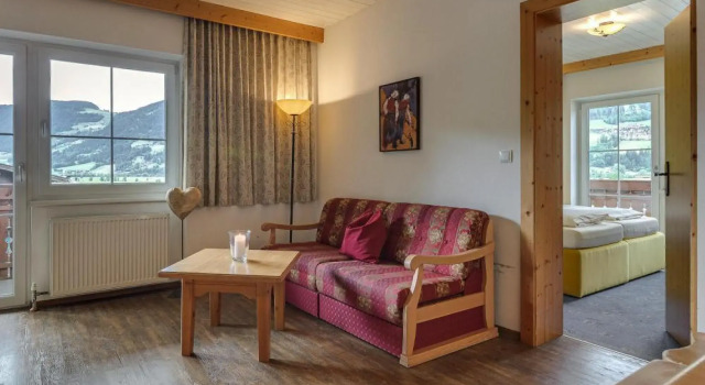 Spacious flat in Fügen, Забронировать Отель Фюген Тироль