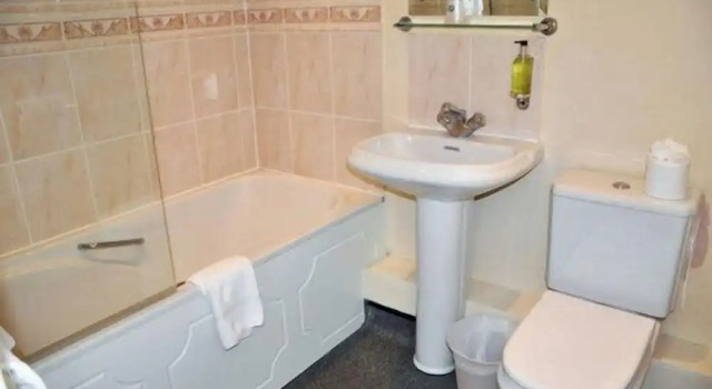 Семейный номер Standard Best Western Montague Hotel