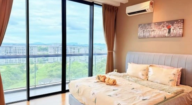 Семейный люкс Royal с 4 комнатами JR Homestays 8 @Boulevard Imperial Suite (8-10pax