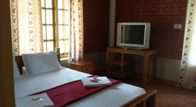 Marsim Holiday Resort, Забронировать Курортный отель Недорогие отели штата Кералы, недорого