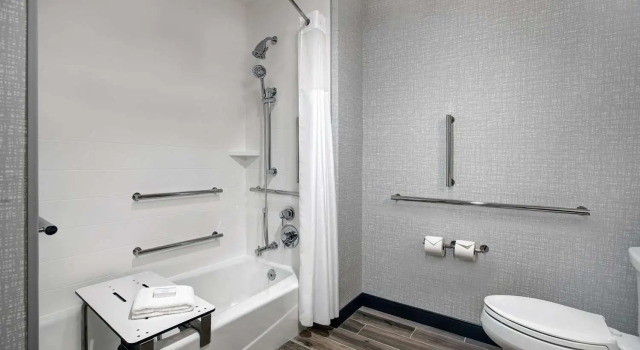 Номер Standard Hampton Inn & Suites Dallas - Farmers Branch