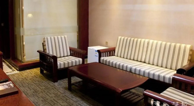 GreenTree Inn Lanzhou Yantan Road Express Hotel, Rezerwuj Hotel Hotele 3-gwiazdkowe w Chengguan, 3*