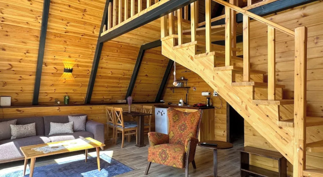 Teona Kartepe Bungalov