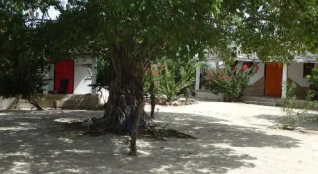 Le Bazouk Du Saloum, Book Hotel Mbodiene Mbour