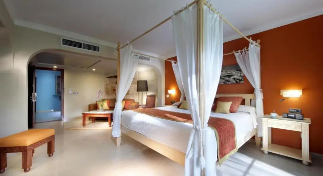 Двухместный люкс Romance с видом на сад Grand Palladium Select Bávaro - All Inclusive