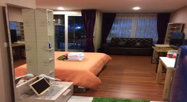 Floor 3 Studio at Airlink Residence, Забронировать Отель Отели Лат-Крабанг с парковкой, рядом с Латкрабанг, Парковка