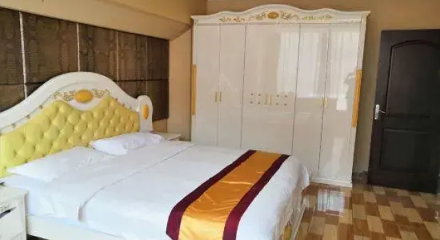 Люкс Deluxe Qiyuan Hotel