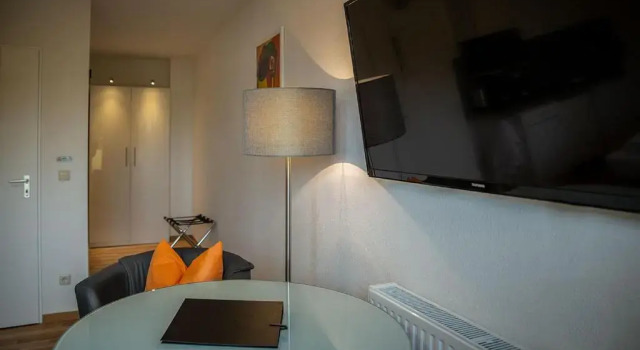 Апартаменты H&H Apartments im Herzen der Stadt super zentral ruhig mit Kochnischen Balkon oder Empore