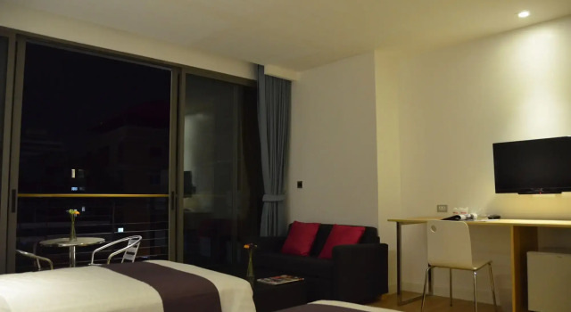 The Scenery City Hotel