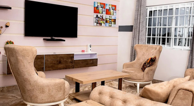 Executive Apartment Lovek Condos