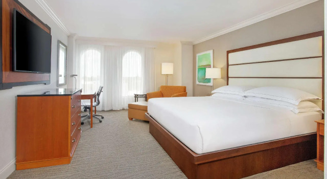 Двухместный номер Hilton Naples