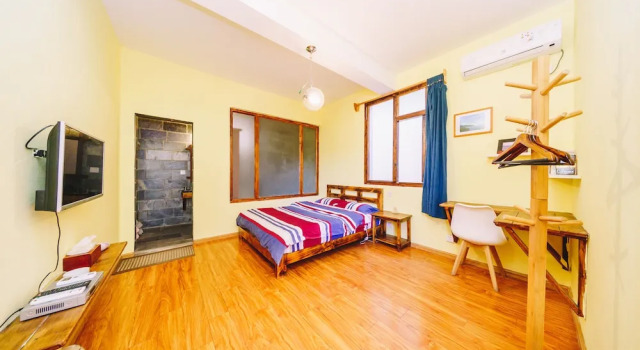 Номер Economy Summer Flowers Inn