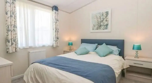 Lavish Holiday Home in Saint Leonards With Swimming Pool