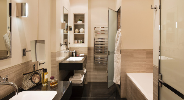 Hotel Marignan Champs - Elysées