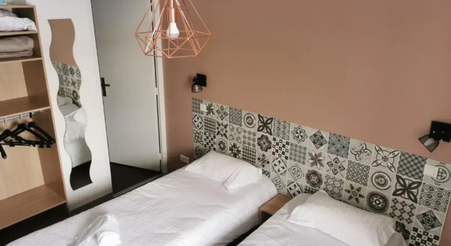 Двухместный номер Standard Logis Hotel- Restaurant La Haie Des Vignes Séminaires et Evènementiel
