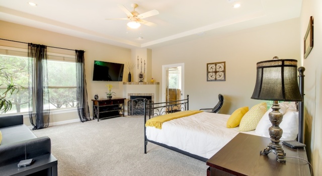 Коттедж Luxe Lake Travis Vacation Rental w/ Heated Pool
