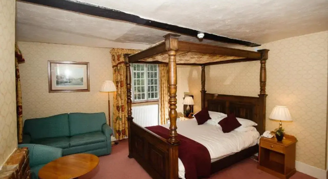 Двухместный номер Standard Howfield Manor Hotel