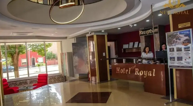 Hotel New Royal, Забронировать Отель Отели Констанцы 4 звезды, рядом с Спортивный комплекс Gravity Park, 4*