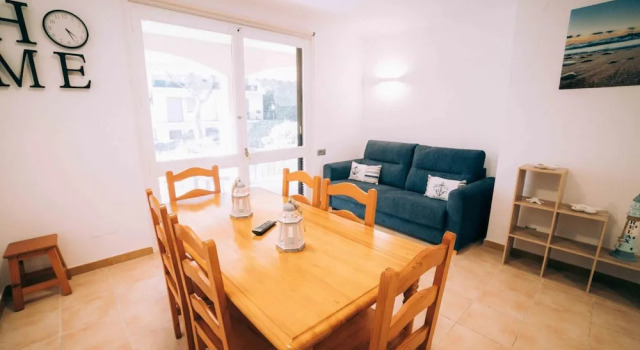 Апартаменты Apartament Acabat de Reformar a 1 min de la Platja