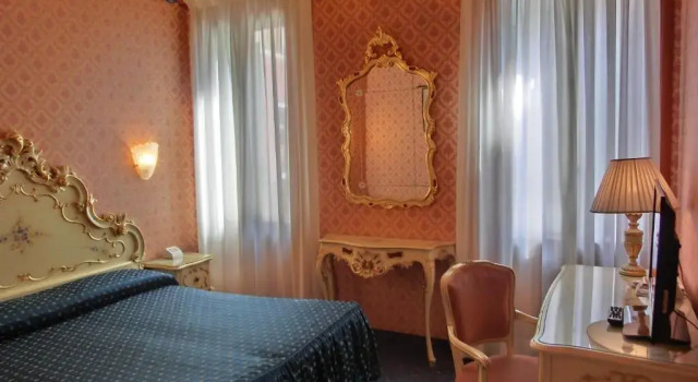 Двухместный номер Standard Hotel Diana