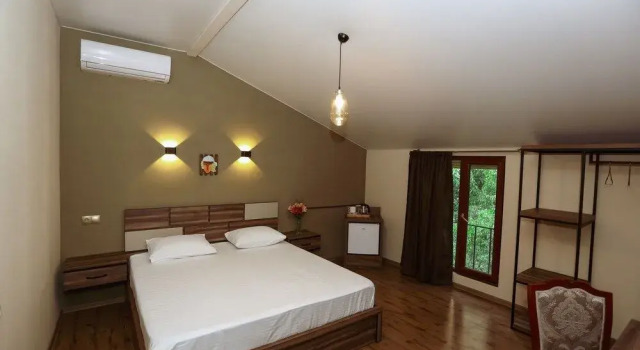 Ezo Hotel