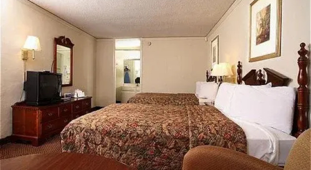 Hotel Holiday Inn Tifton-I-75 (Exit 62), Reserva ahora Hotel Tifton Georgia