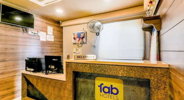 Aab Residency Electronic City by FabHotel, Забронировать Отель Электроник-Сити Бангалор, рядом с Bharat Heavy Electricals Limited