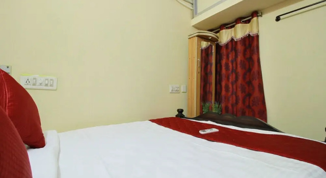 OYO 11862 Home Cozy 2BHK ECR Cuddalore Road