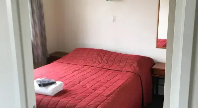 Коттедж 252 Beachside Motels & Holiday Park